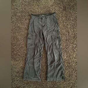 American Eagle, Grey Cargo Wide Leg Pant, Size 4 Short